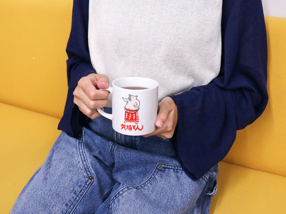 個性豊かなぶーちゃん柄が楽しい！マグカップ(E) | カタログ - 矢場と